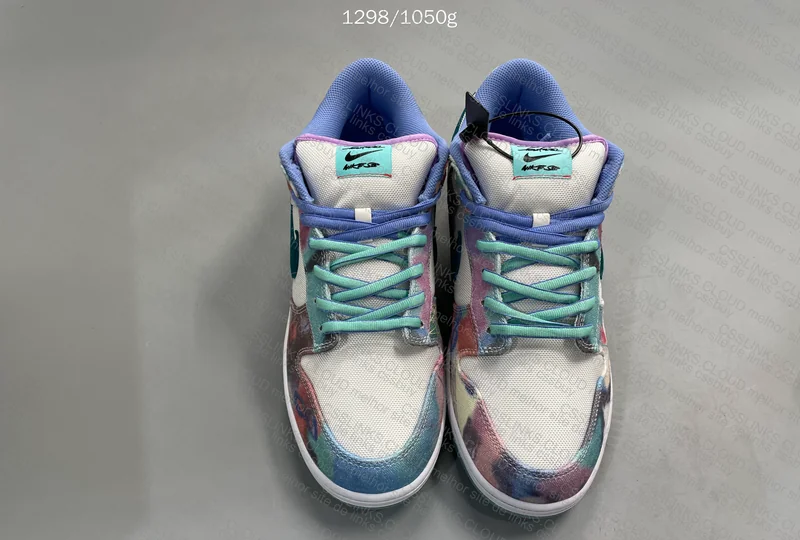 Dunk SB Futura 8