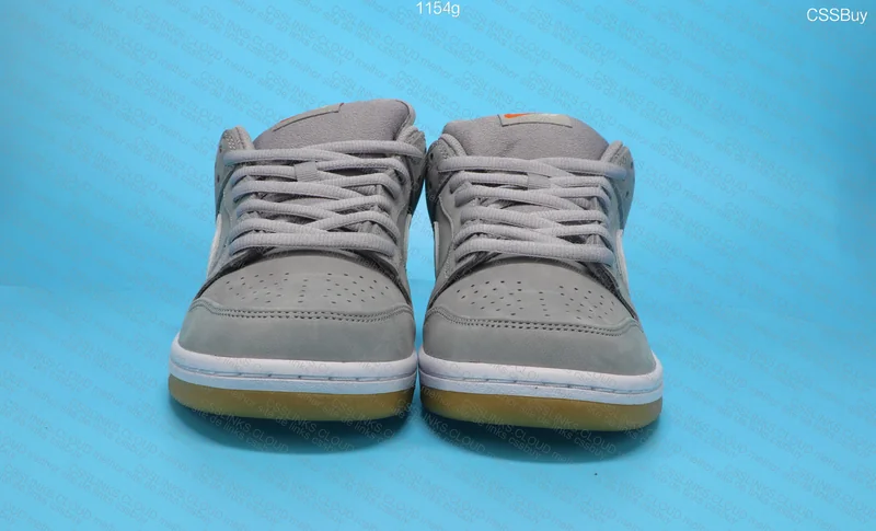 Dunk SB Grey Gum 2