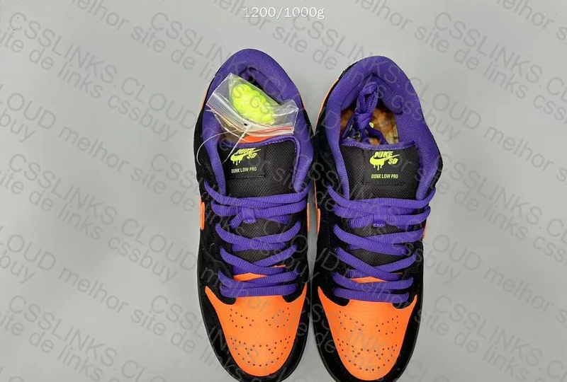 dunk sb halloween 8
