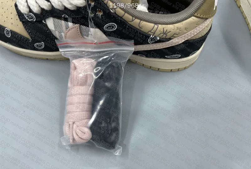Dunk SB "Jackboys" 9