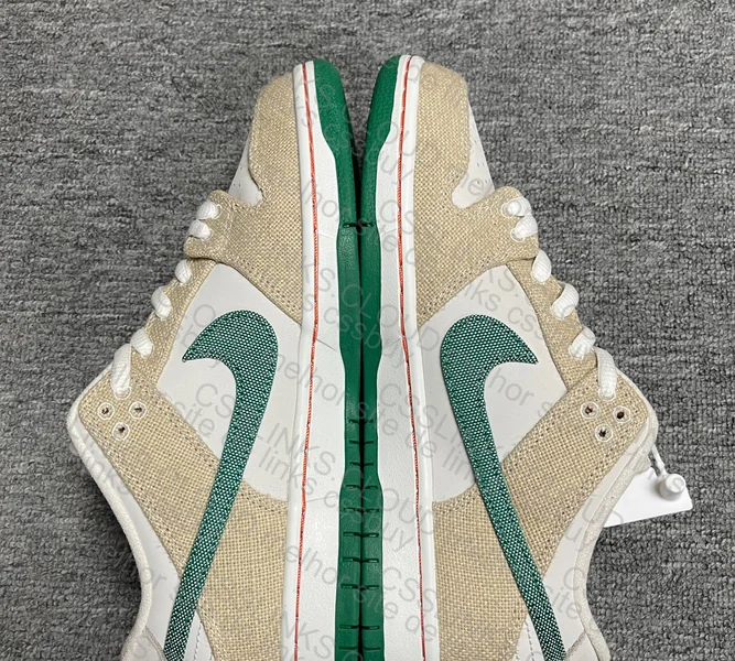 Dunk SB Jarritos 3