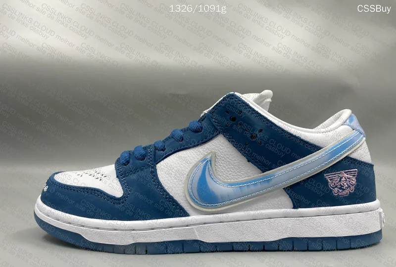 Dunk SB Low Born x Raised 3