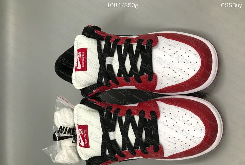 DUNK SB LOW CHICAGO 5