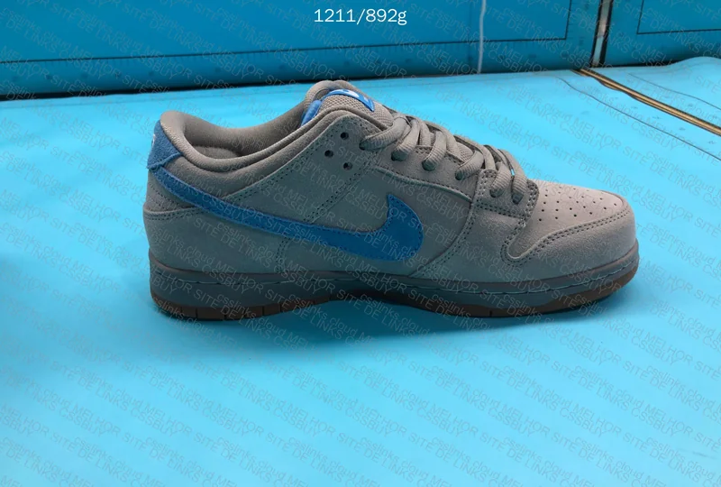 Dunk SB Low Gray Blue Sapphire 5