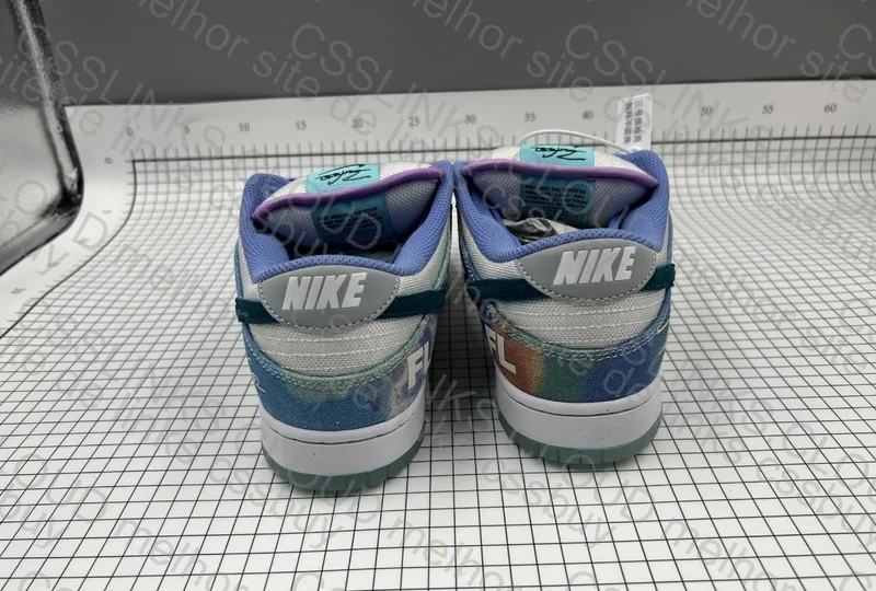 dunk sb low futura m batch