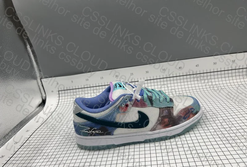 dunk sb low futura m batch 7