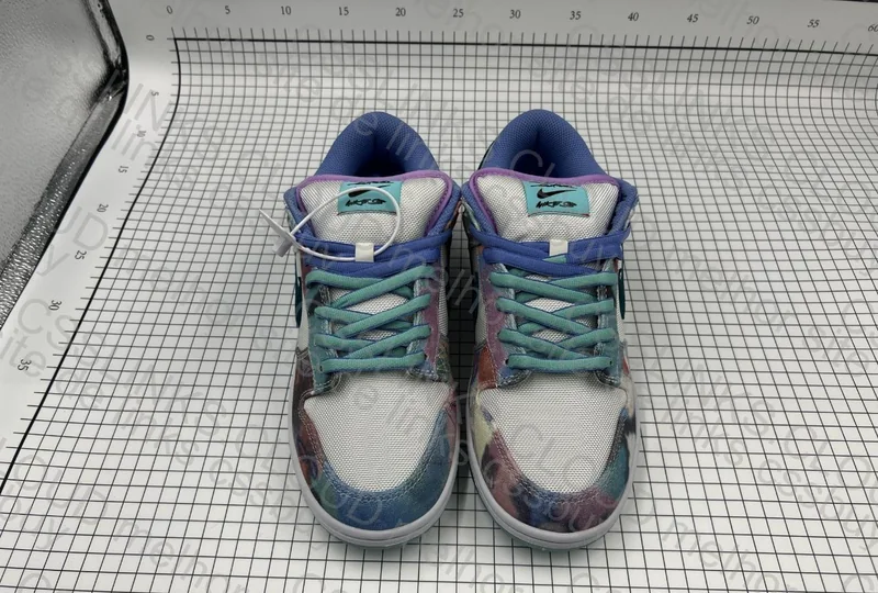 dunk sb low futura m batch 8