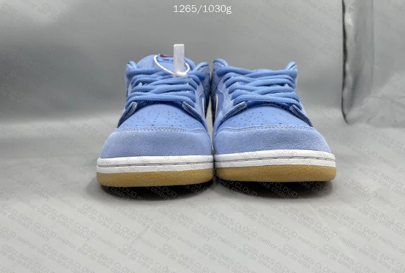 Dunk SB Low Phillies 2