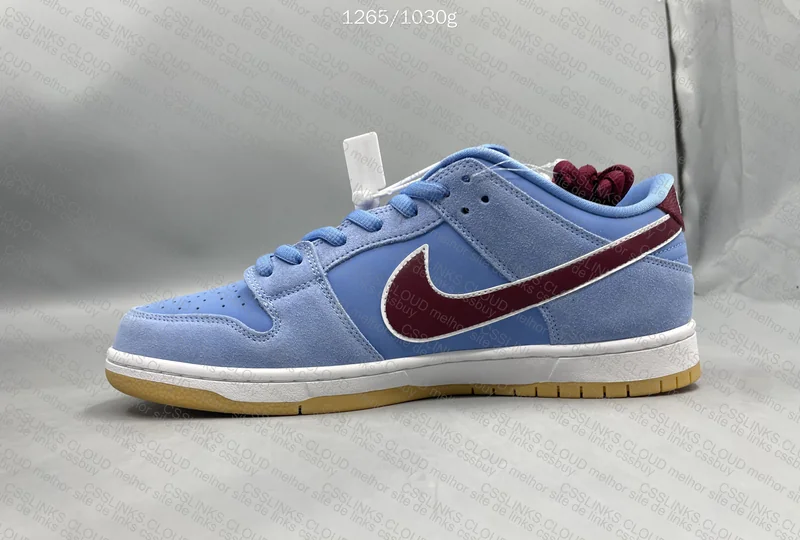 Dunk SB Low Phillies 3