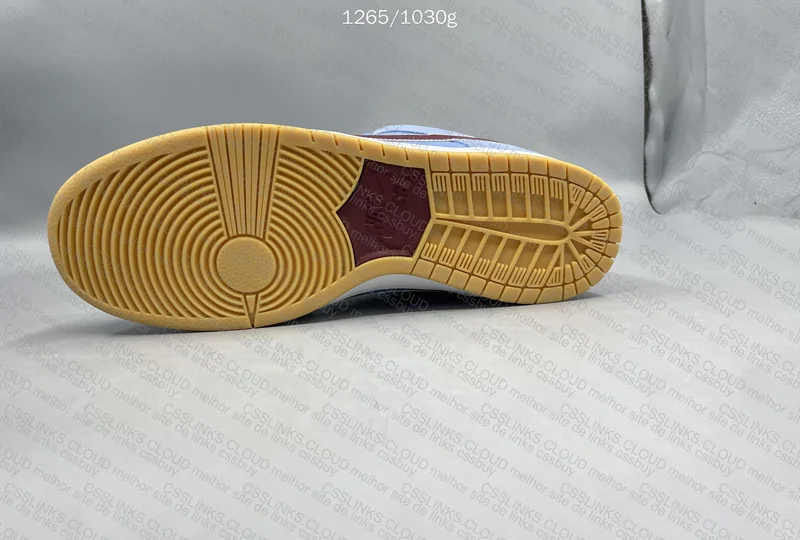 Dunk SB Low Phillies 8