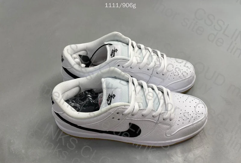 Dunk SB Low Pro ISO - CD2563-100 9