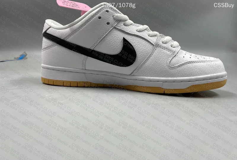 Dunk SB Low Pro 'White Gum' 5