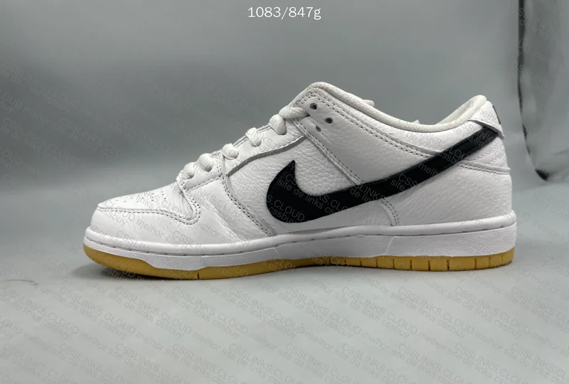 Dunk SB Low Pro 'White Gum'