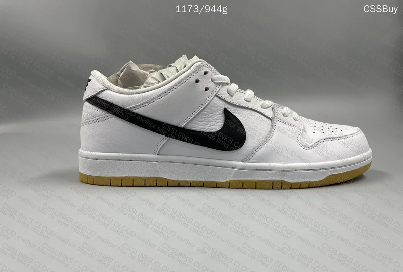 Dunk SB low White Gum 6