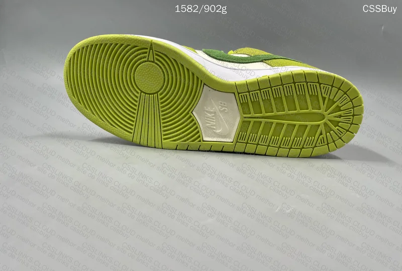 Dunk SB Green Apple 'Sale' Opinions 5