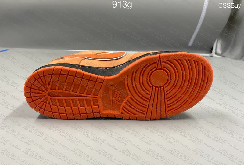 Dunk SB Orange Lobster 2