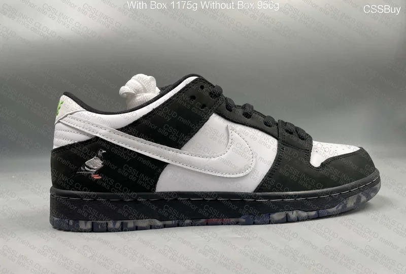 DUNK SB PANDA PIGEON 3