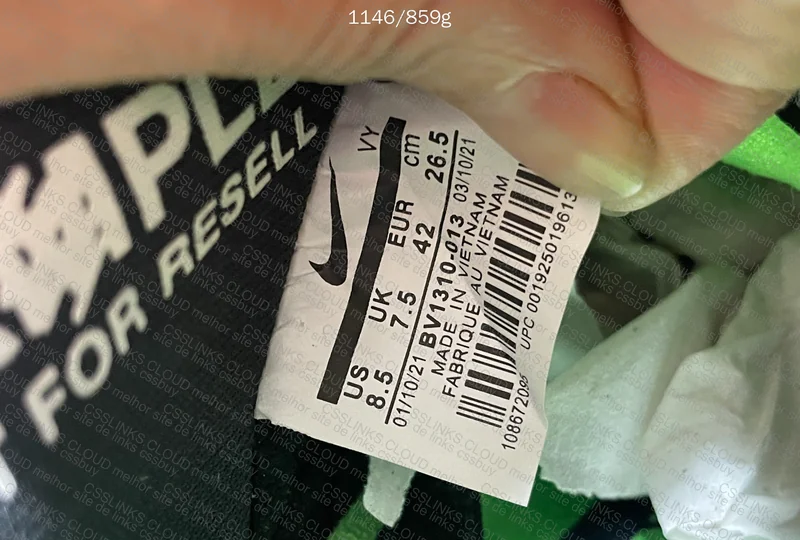 Dunk SB Panda Pigeon 9