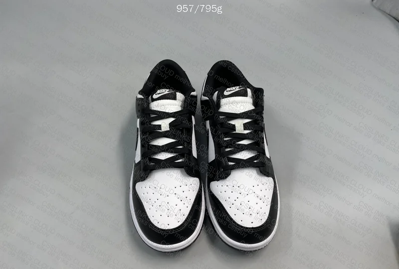 Dunk SB Panda VT 3