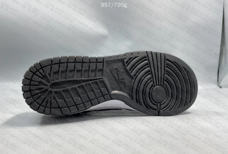 Dunk SB Panda VT 9