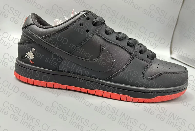 Dunk SB Pigeon Black 2