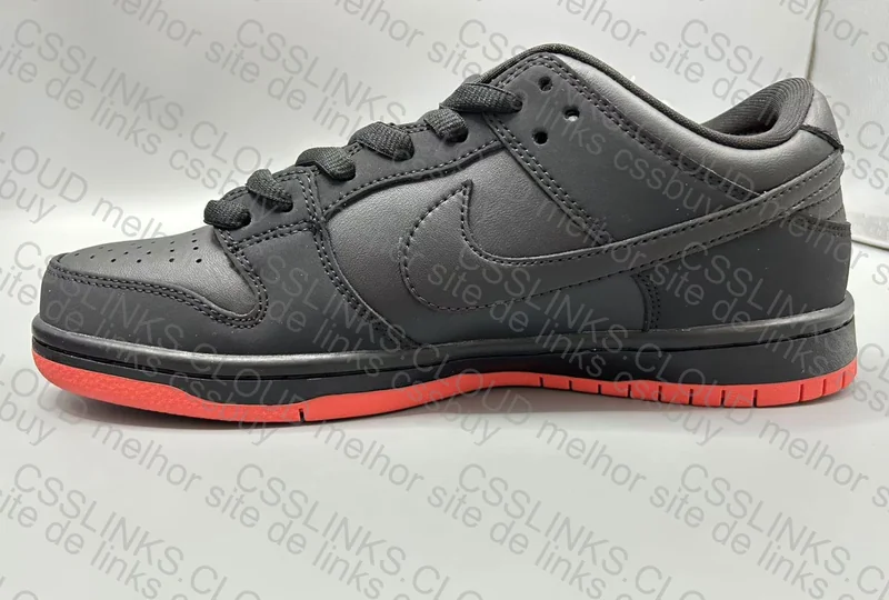 Dunk SB Pigeon Black 8