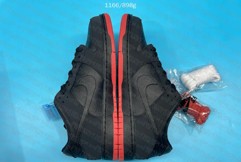 dunk sb pigeon black