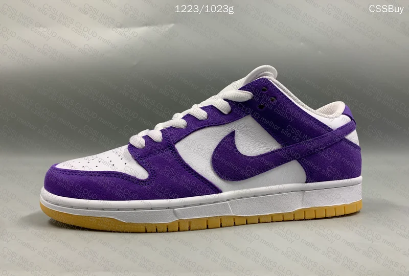 Dunk SB Pro ISO Orange Label Court Purple 2