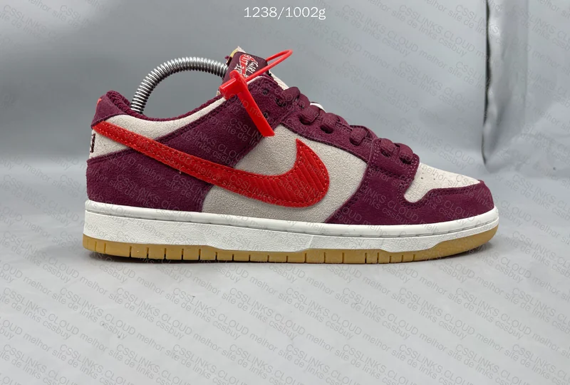 Dunk SB Skate Like A Girl (sale) 2