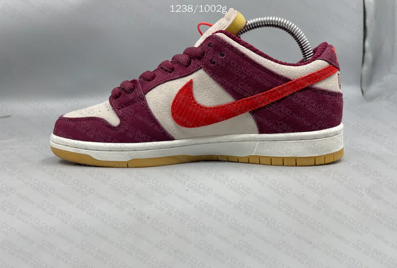 Dunk SB Skate Like A Girl (sale) 3