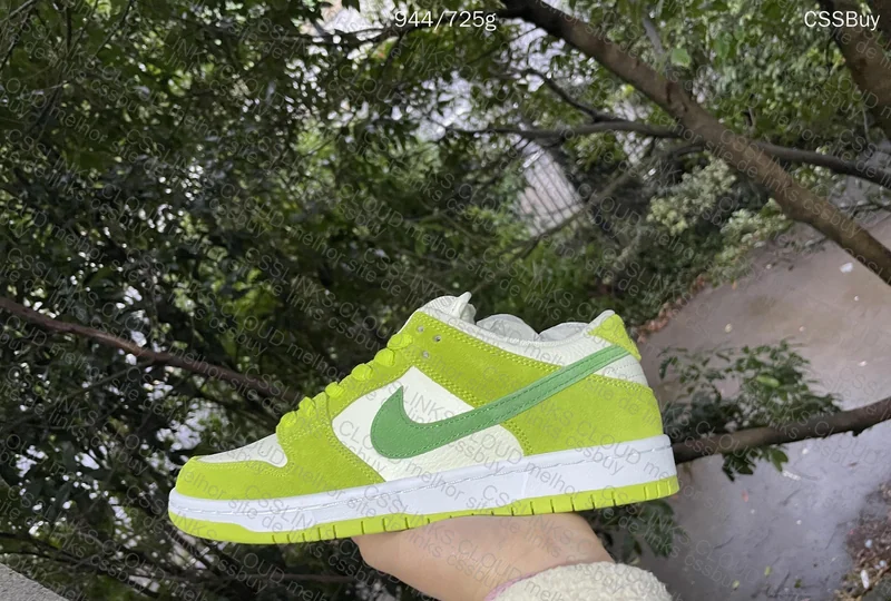 Dunk SB Sour Apple