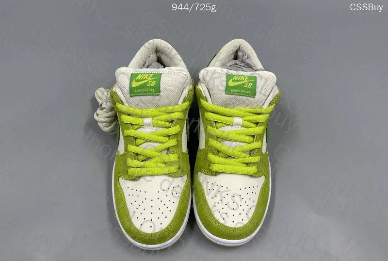 Dunk SB Sour Apple 5