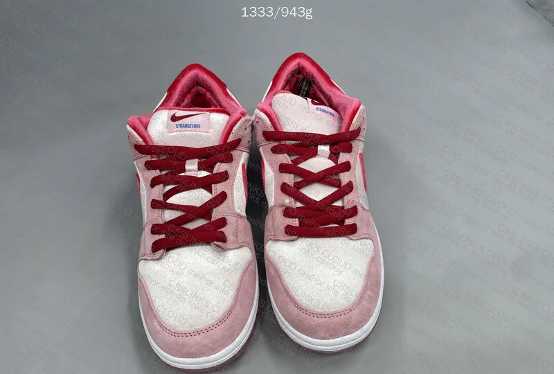 Dunk SB StrangeLove