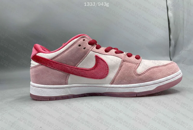 Dunk SB StrangeLove 8