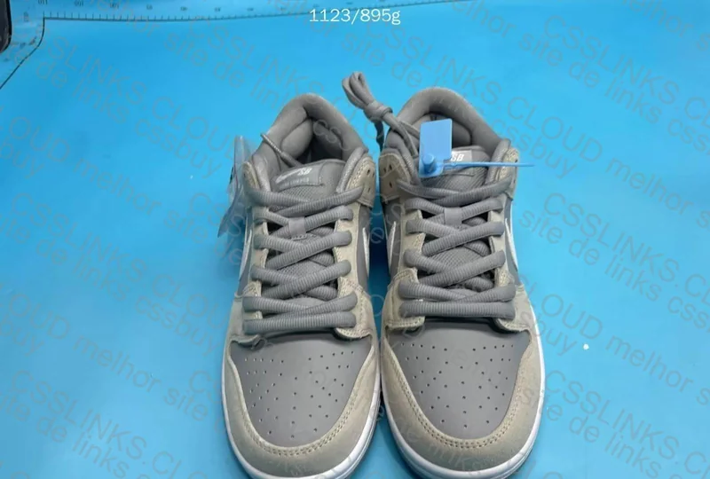 Dunk SB Summit White Wolf Grey 2