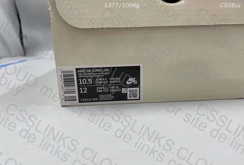 Dunk SB Super Powerpuff Girls Buttercup 9