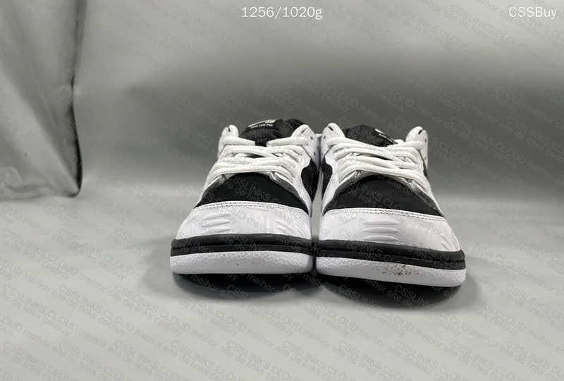 dunk sb tightbooth 3