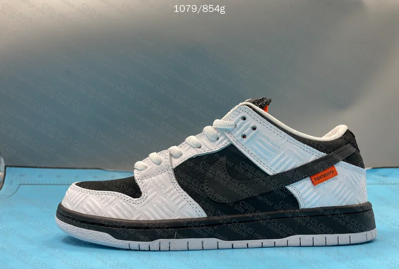 Dunk SB Tightbooth 10