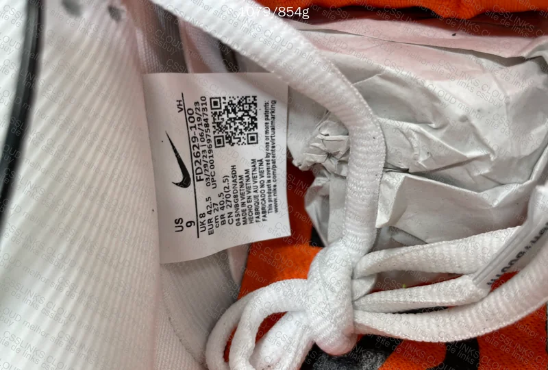 Dunk SB Tightbooth 4