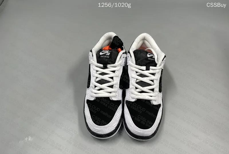 dunk sb tightbooth ta GL?