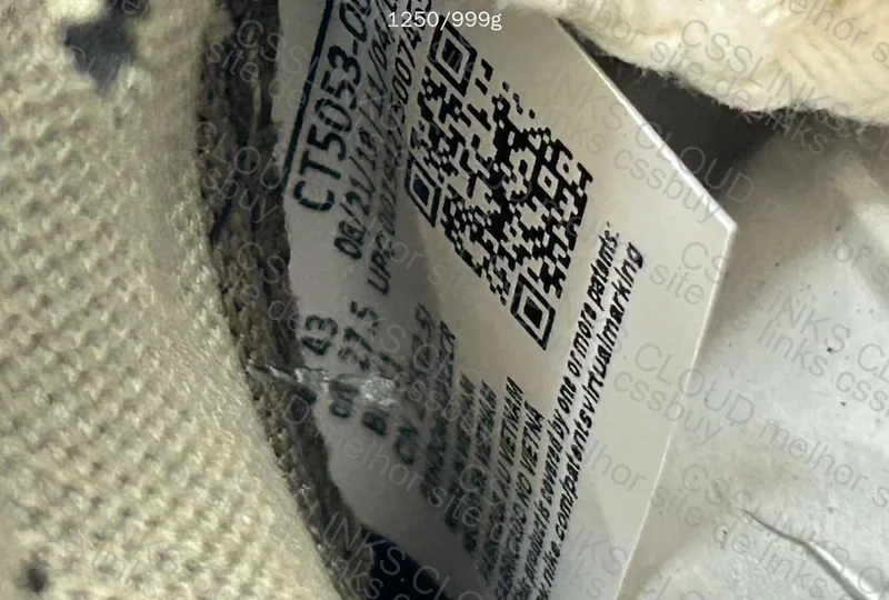 Dunk SB Travis OVO 6