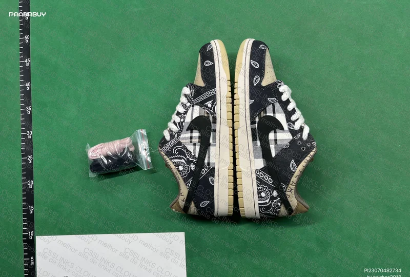 Dunk Sb Travis Scott 5