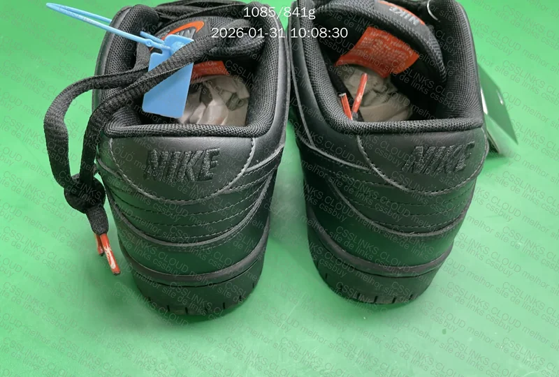 Dunk Sb triple black 2