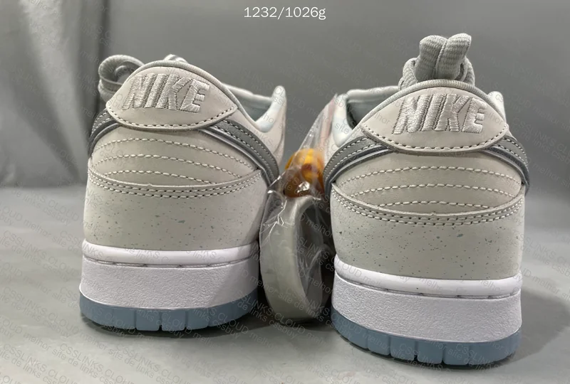 Dunk SB White Lobster 6
