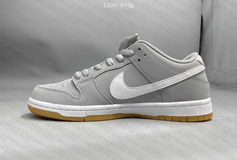 Dunk SB Wolf Grey Gum 4