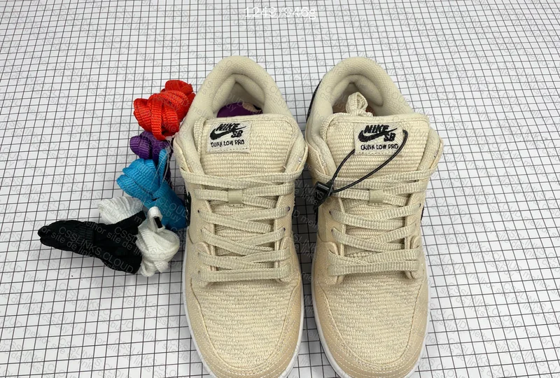 Dunk SB x Albino & Black