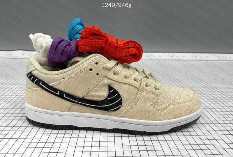 Dunk SB x Albino & Black 4