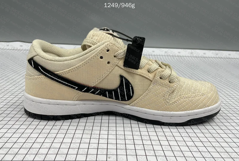 Dunk SB x Albino & Black 8