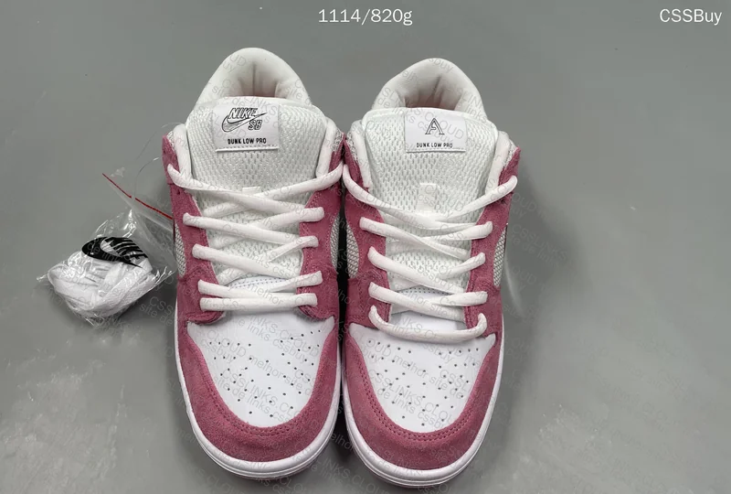 Dunk SB x April - F&F