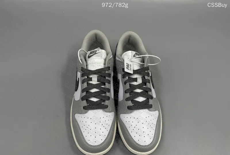 Dunk smoke gray